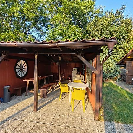 Pension Trojska Прага Екстер'єр фото