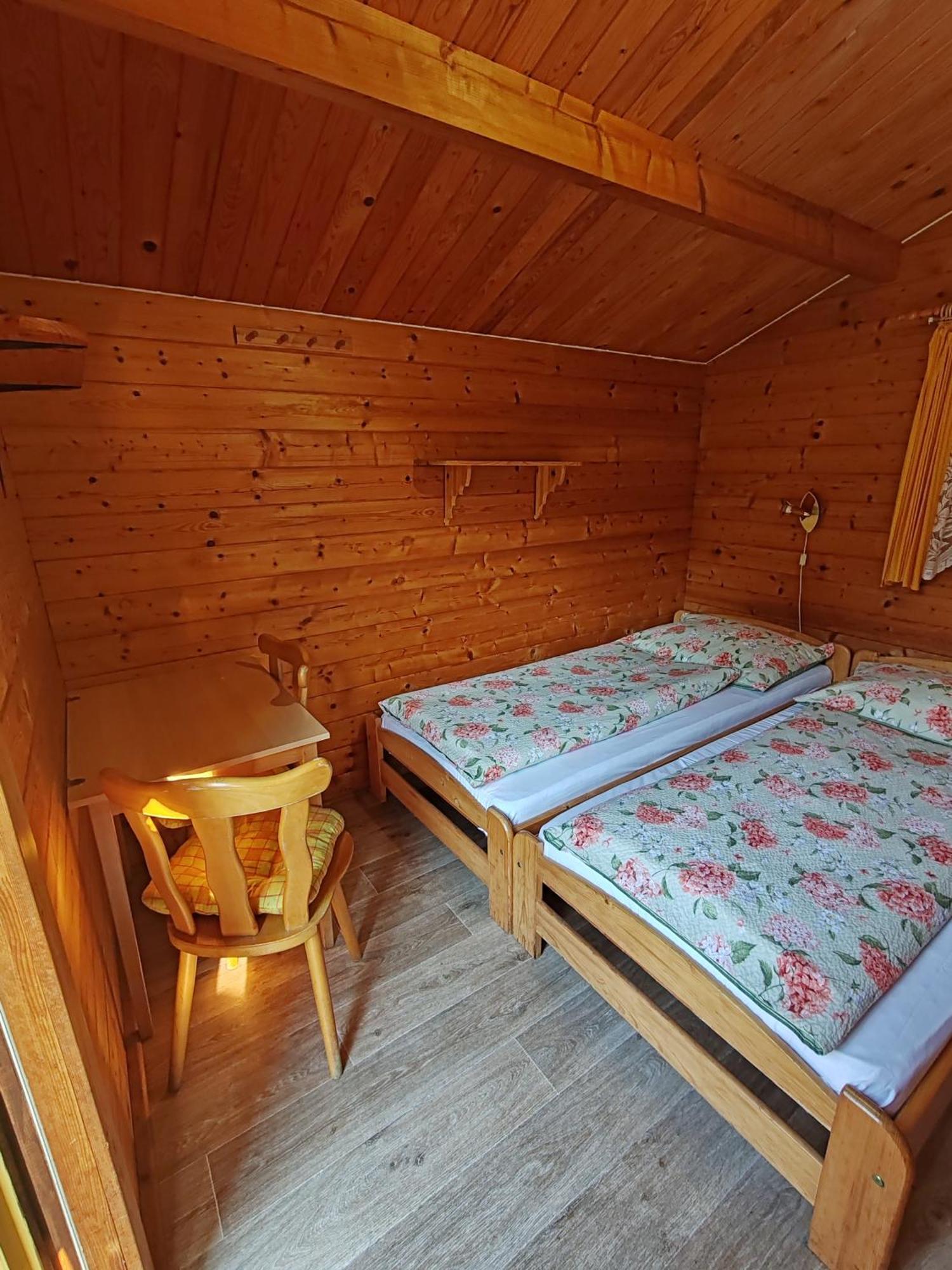Pension Trojska Прага Екстер'єр фото